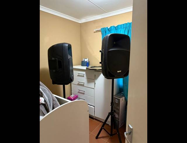 3 BEDROOM HOUSE FOR SALE IN PROTEA GLEN